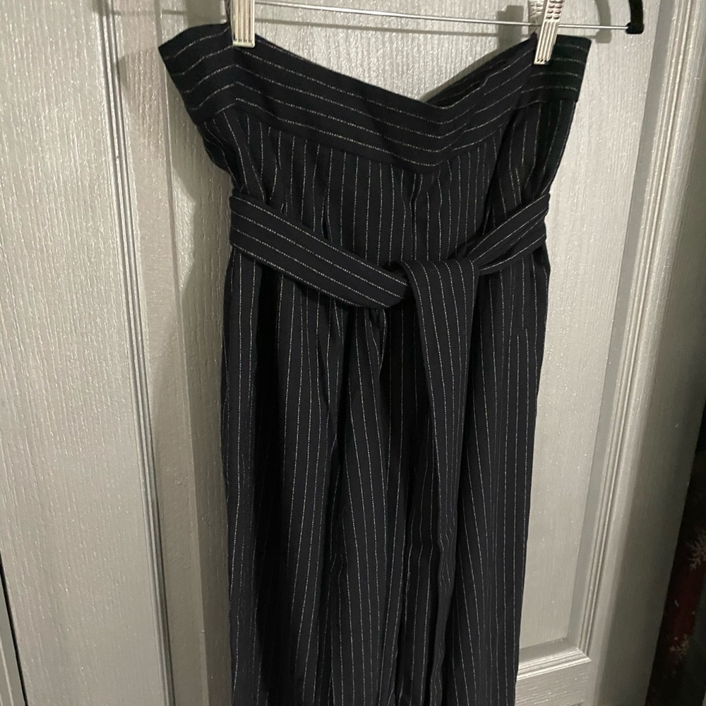 Tie waist pin stripped pants loose fit